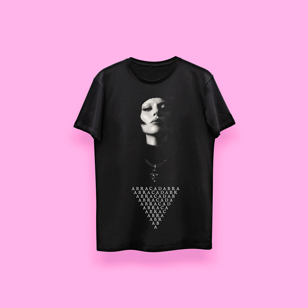 Lady Gaga Abracadabra BLACK WITCH (playera negra)