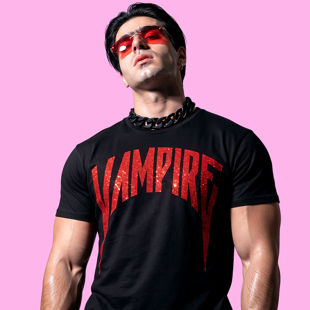 Vampire (playera negra)